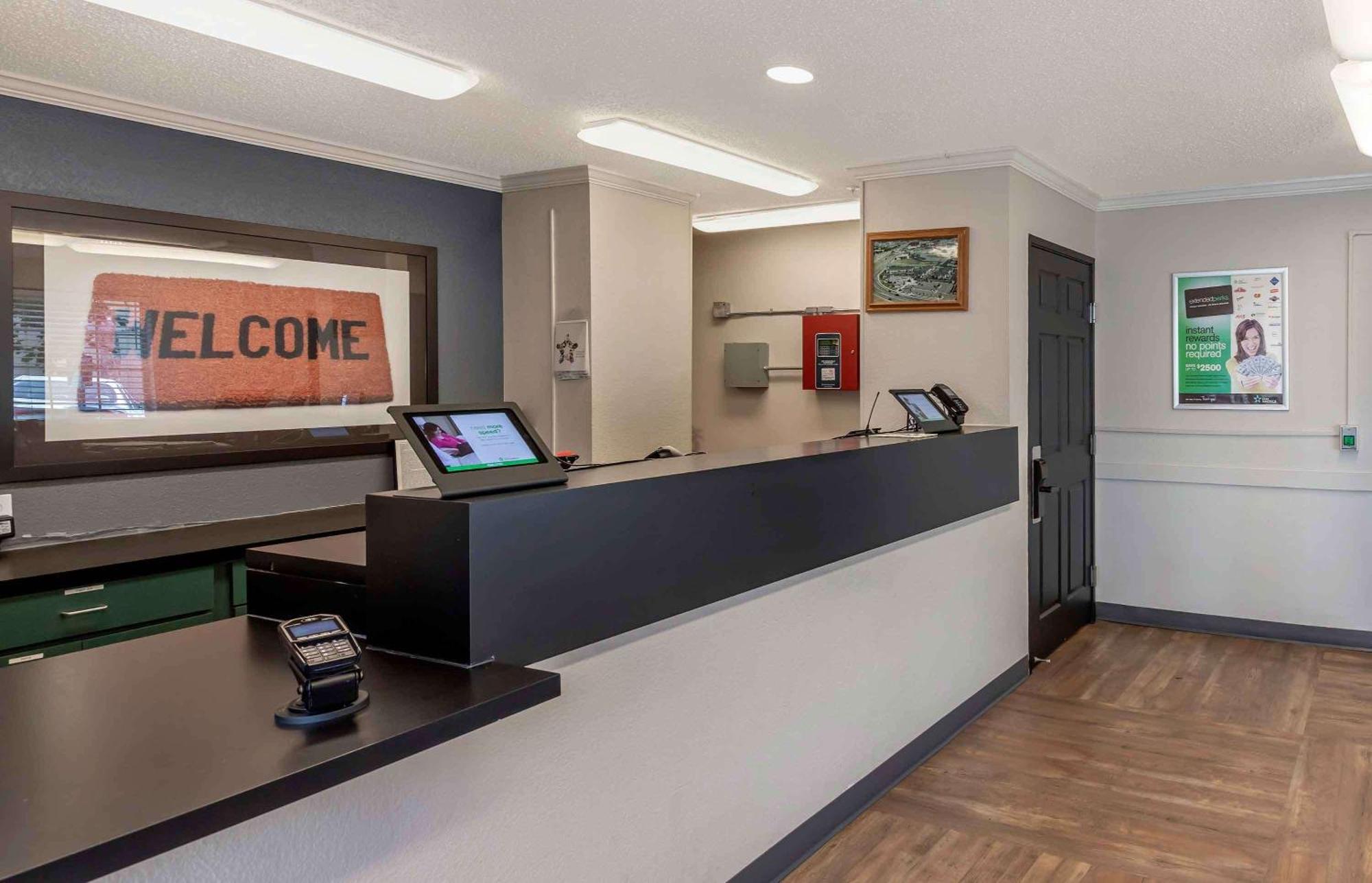 Extended Stay America Suites - Denver - Tech Center South - Inverness Сентенниал Экстерьер фото