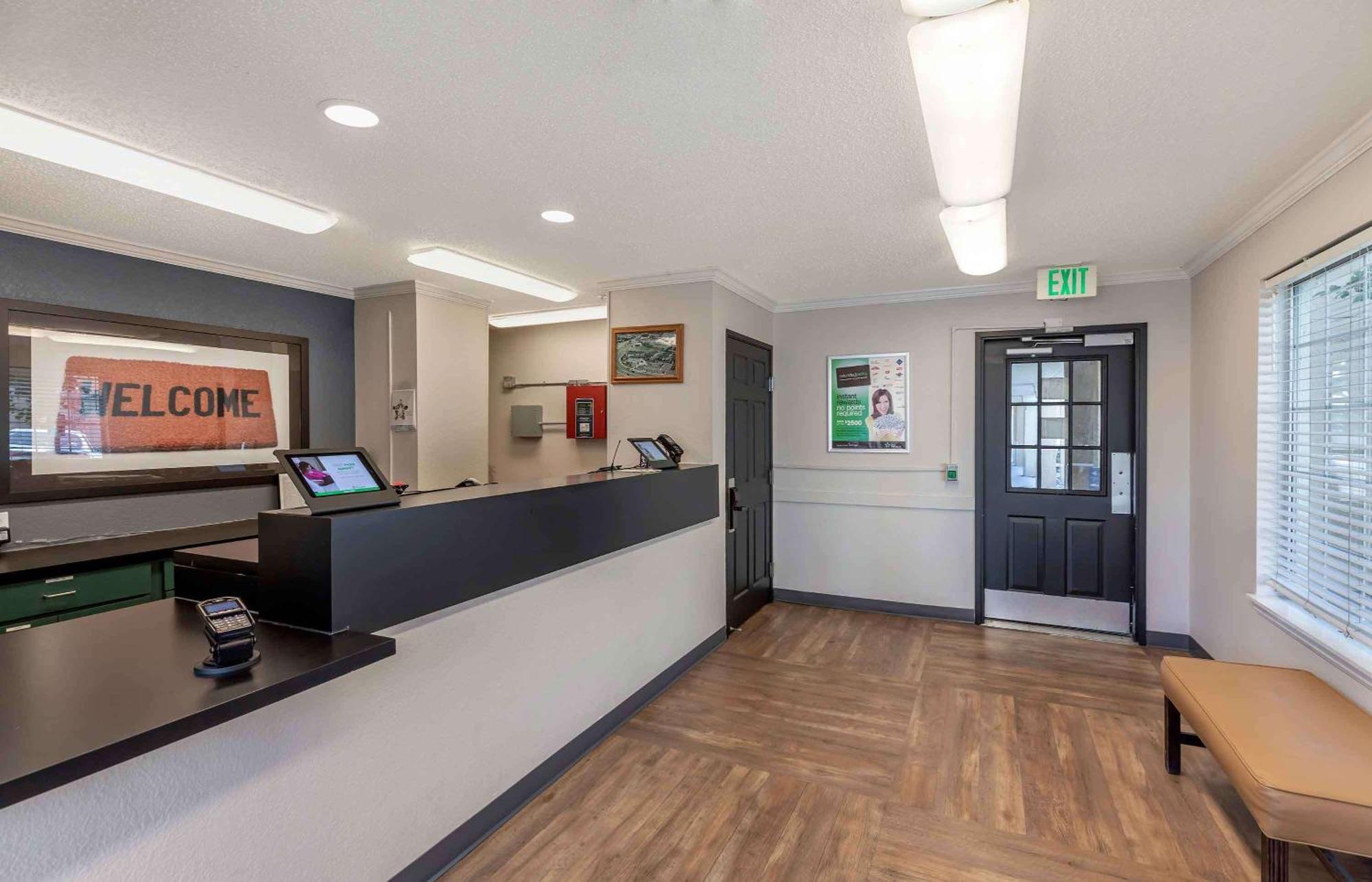 Extended Stay America Suites - Denver - Tech Center South - Inverness Сентенниал Экстерьер фото